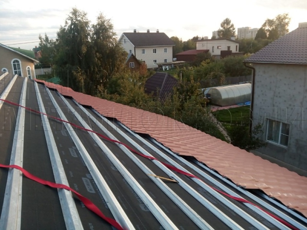 Металлочерепица Геркулес 8004 терракотовый Стальной Бархат от Центра Металлокровли в Астане